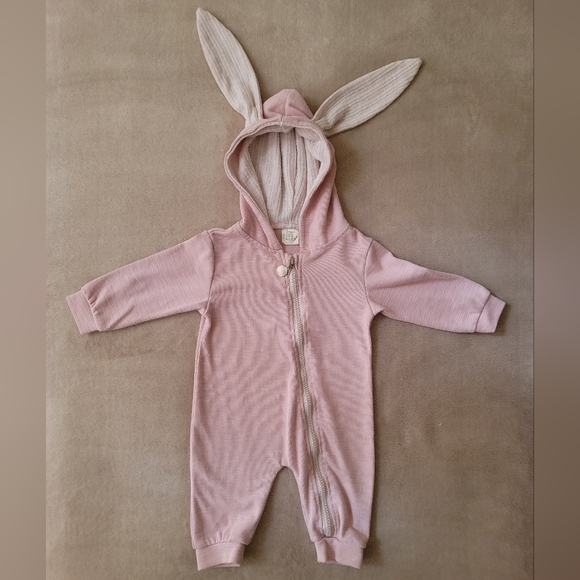Kids Tales Baby Girl Pink Bunny Jumpsuit Outwear Size 6 Months - Picture 1 of 3